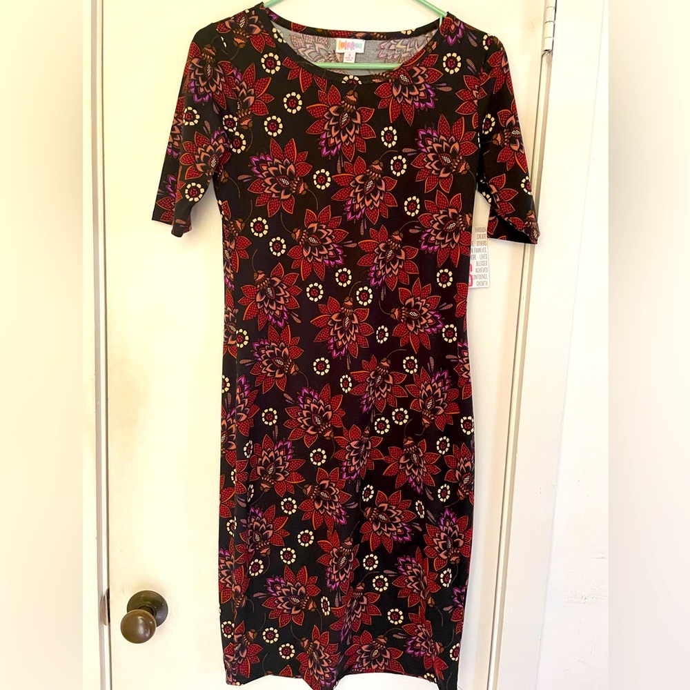 LulaRoe Julia Dress. Still with tags. Size Small.